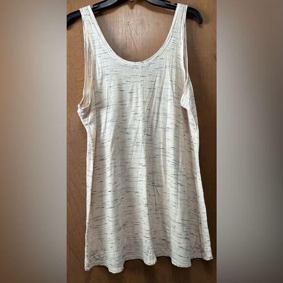 Maurice’s Loose Fitting Tank Boots Bonfires and Backroads Flowy (357) - Picture 4 of 4